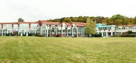 K6 Seminarhotel فندق هالبيرشتادت