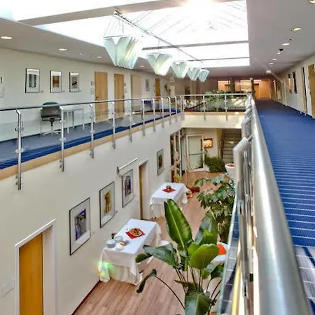 K6 Seminarhotel هالبيرشتادت